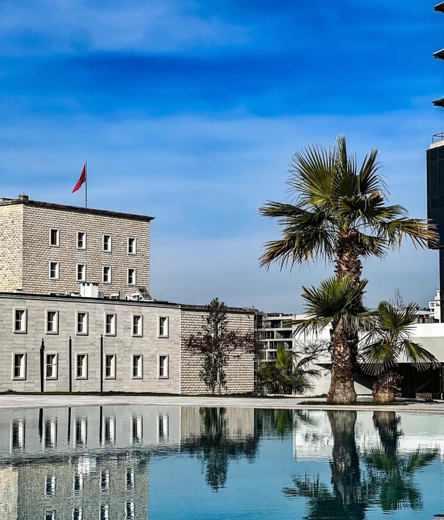Mak Albania Hotel Tirana Exterior foto